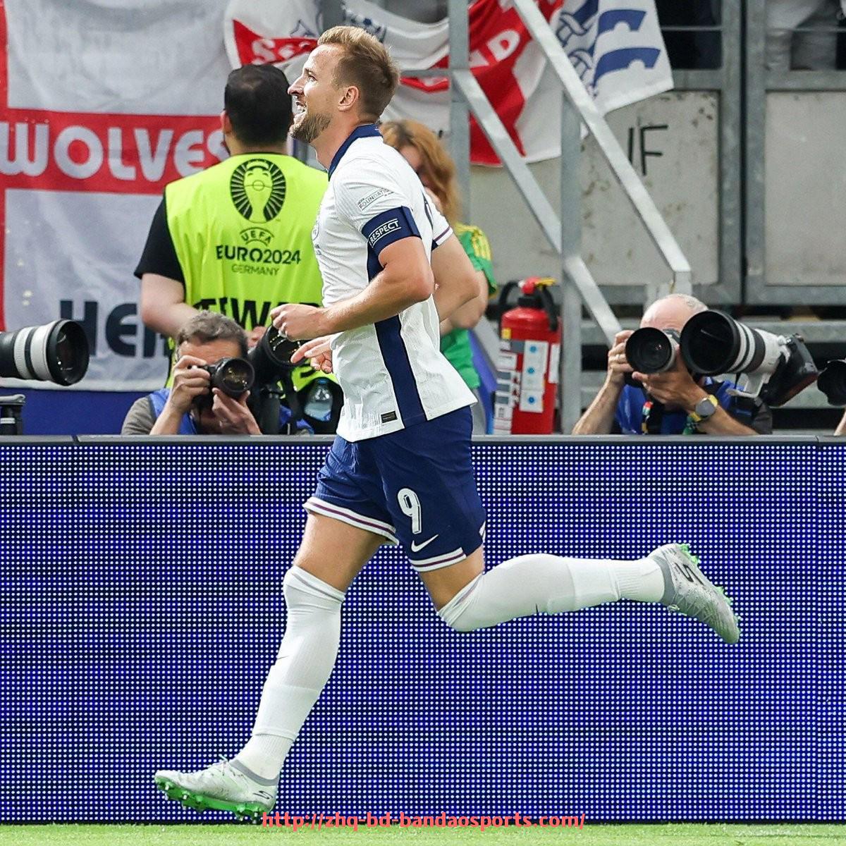 半岛体育-世俱杯比赛球员体能监测统计及其对赛场表现的辅助价值